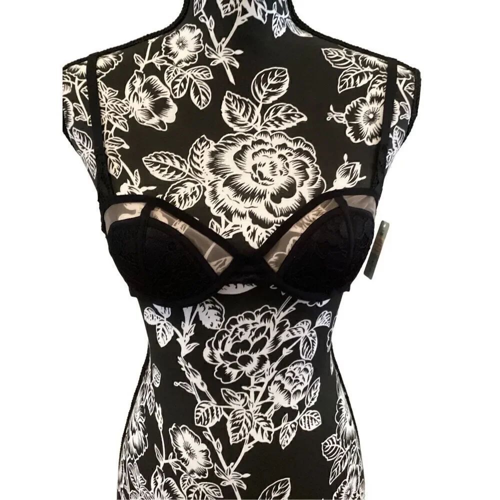 Nwt Semi Sheer Cage Bra New Sexy Everyday Intimates